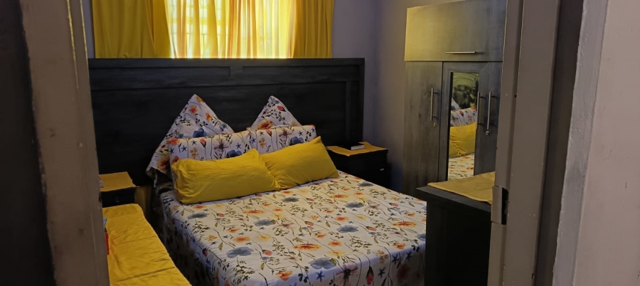 1 Bedroom Property for Sale in Avian Park Western Cape